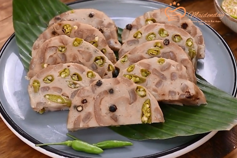 Hương Vị Đặc Trưng Của Chả Da Huế